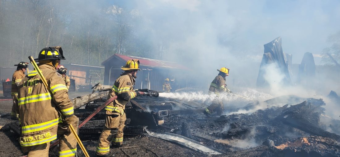 Good Samaritans rescue horses at barn fire on Rockey Road News, Sports, Jobs The Express